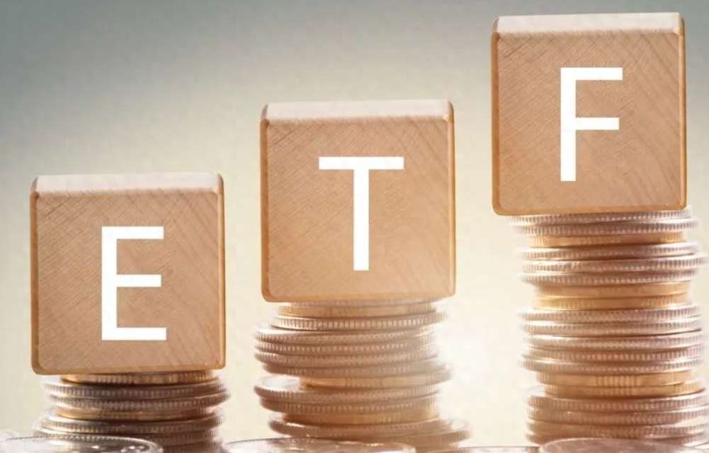 Huaxia Fund's "Red Rocket" Fuels Industry Shift